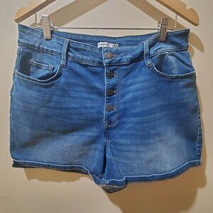 Women's Nine West Shorts